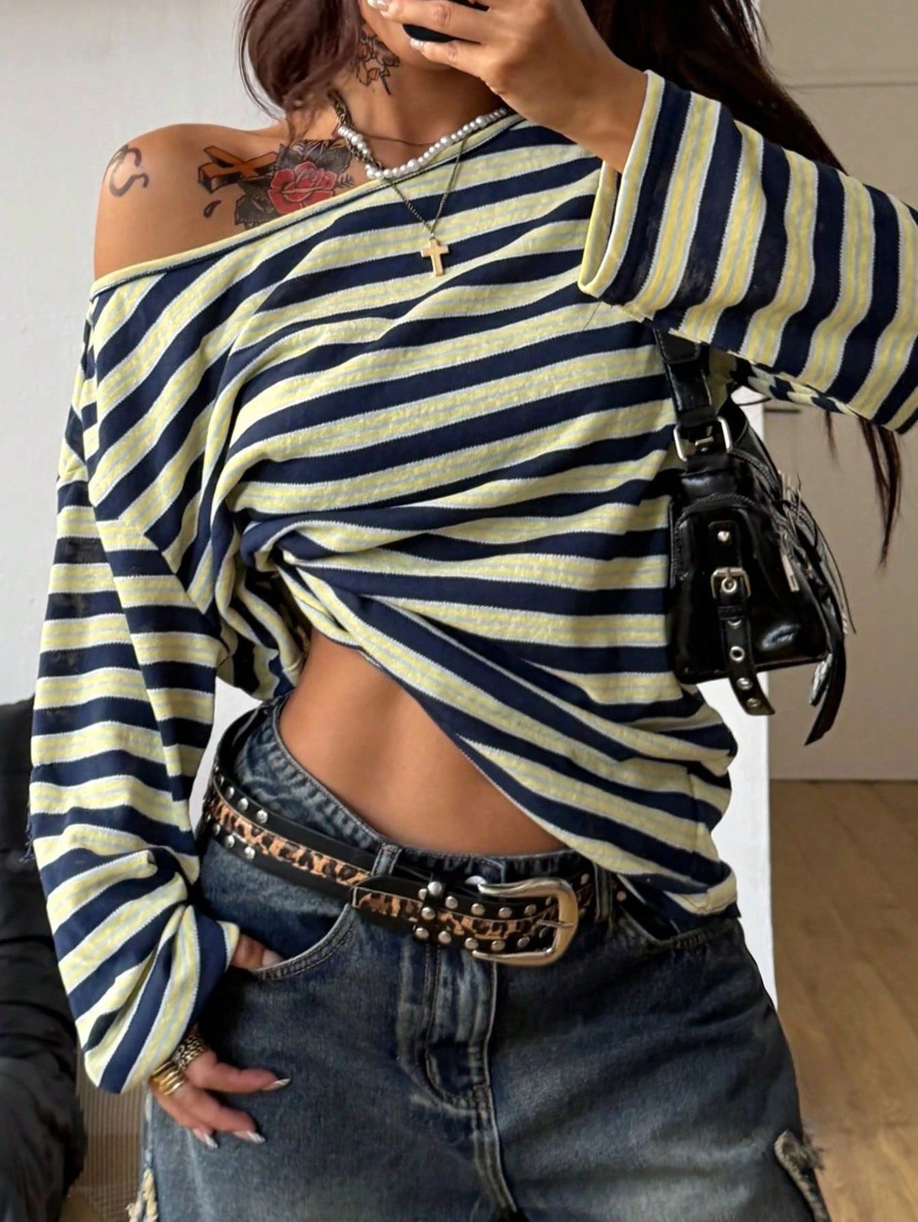 Women's Oversized Striped Blue - Blouse Off Shoulder ulasan dan harga